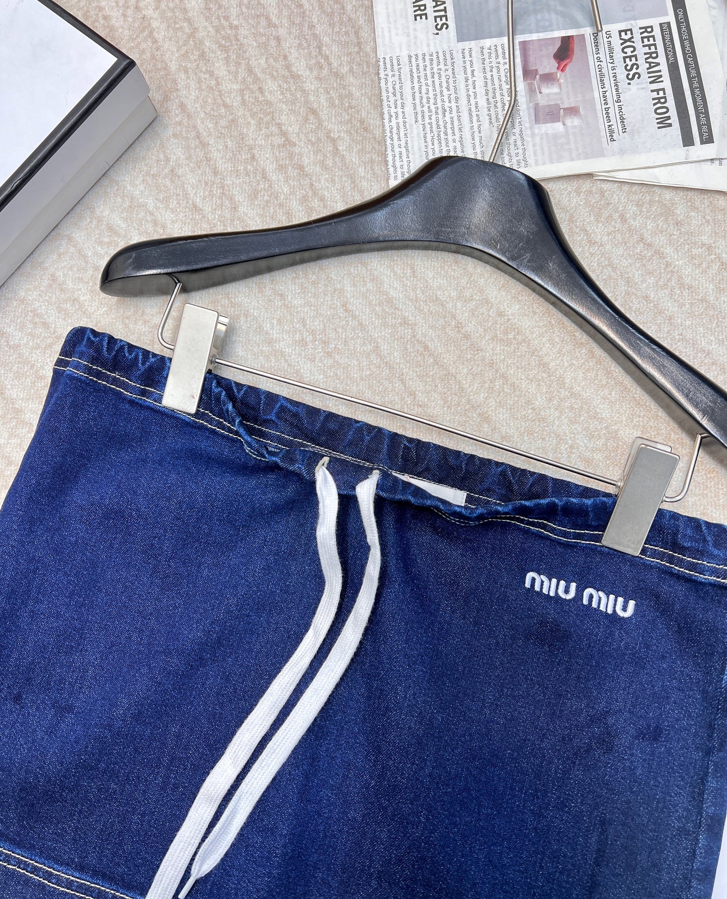 Letter embroidered super versatile mini denim skirt