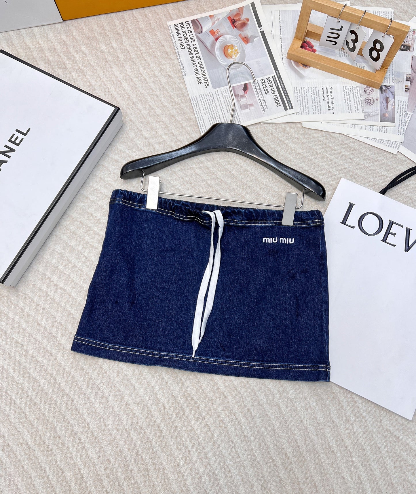 Letter embroidered super versatile mini denim skirt