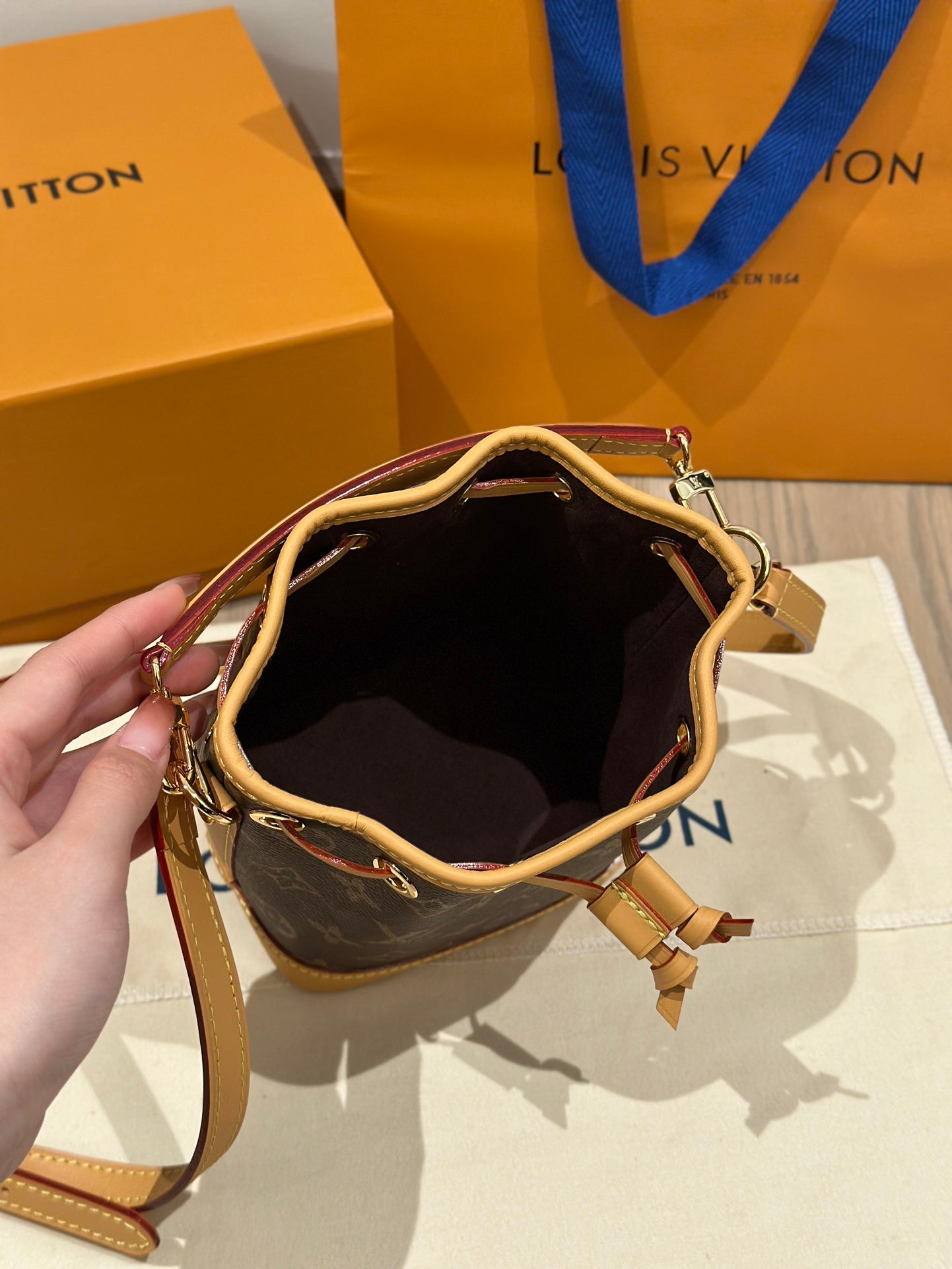 L Nano Now Small Bucket Bag