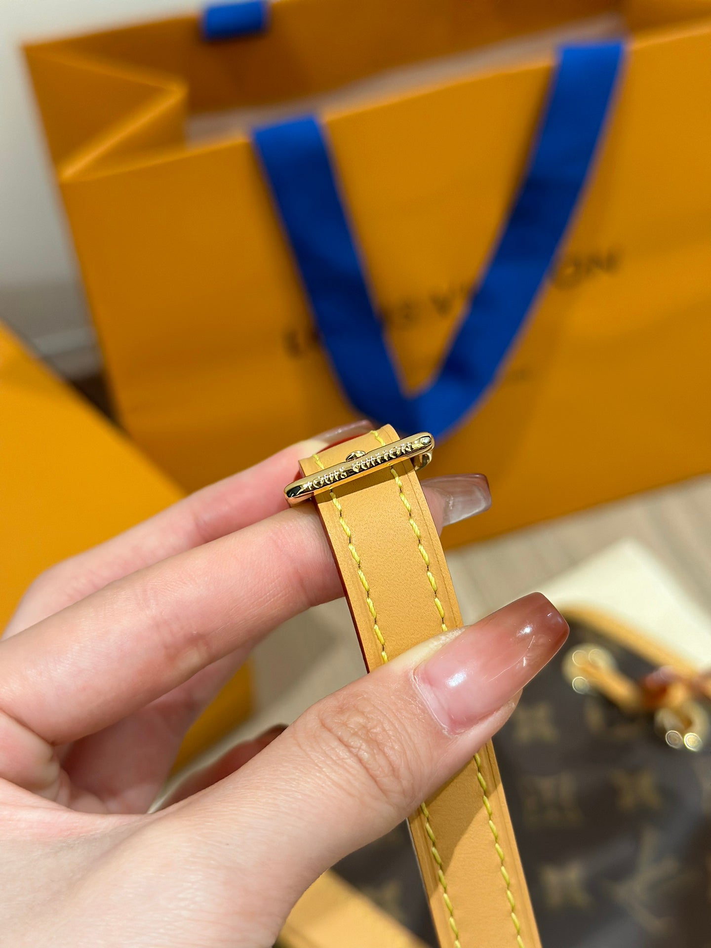 L Nano Now Small Bucket Bag