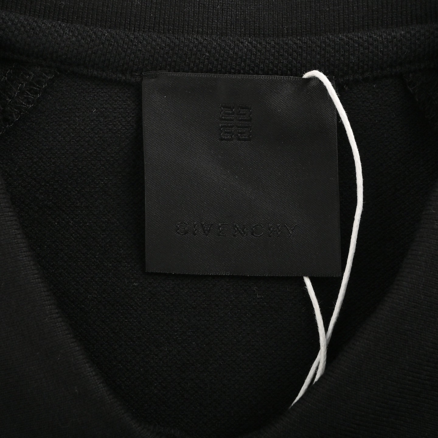 Half-zip chest logo short sleeves