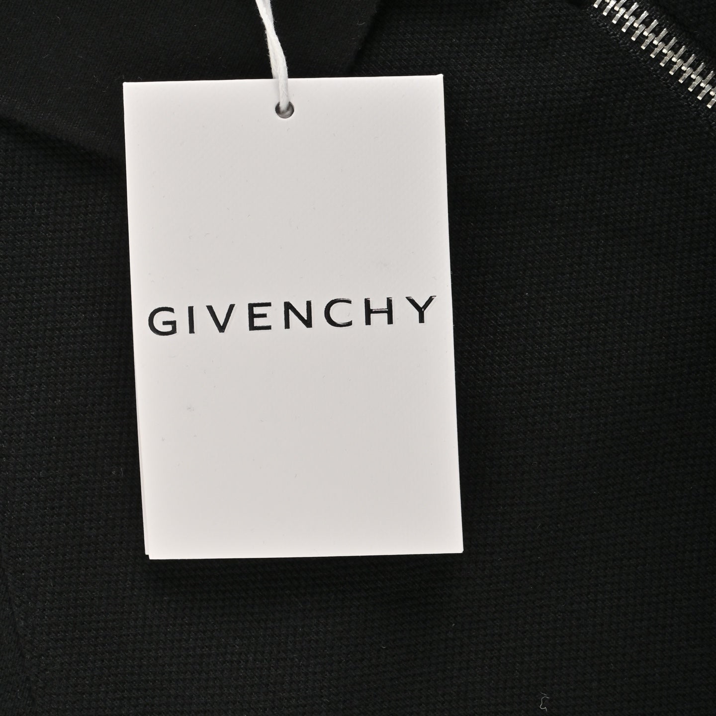 Half-zip chest logo short sleeves
