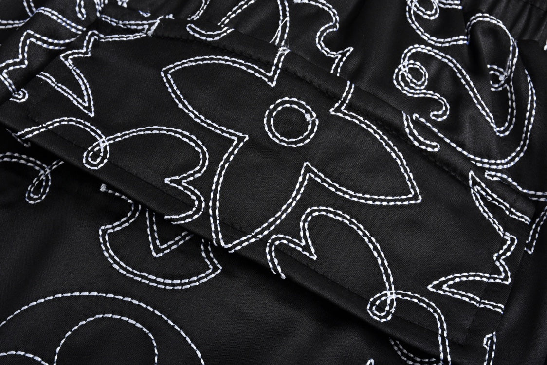 2025new embroidered short