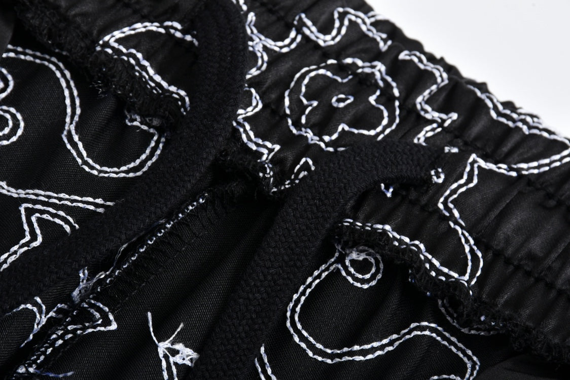 2025new embroidered short