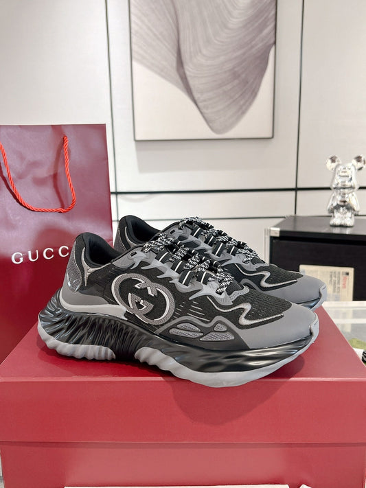 G Low Top casual shoes
