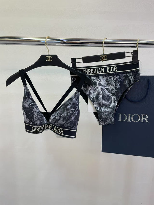 25ss new one-piece swimsuit
