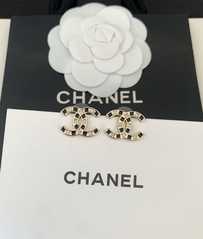 Leather double c stud earrings