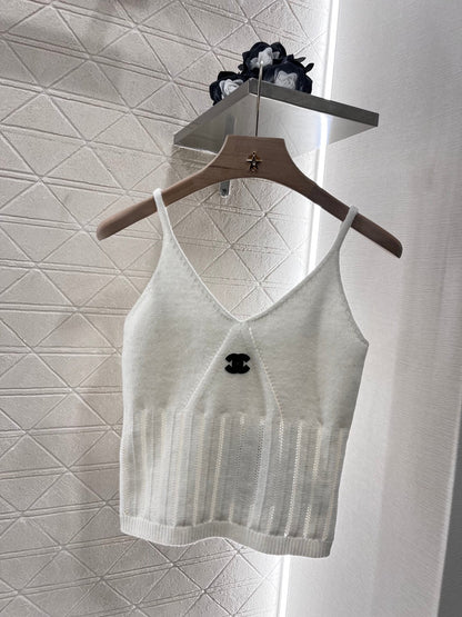 25ss Knitted vest with camisole