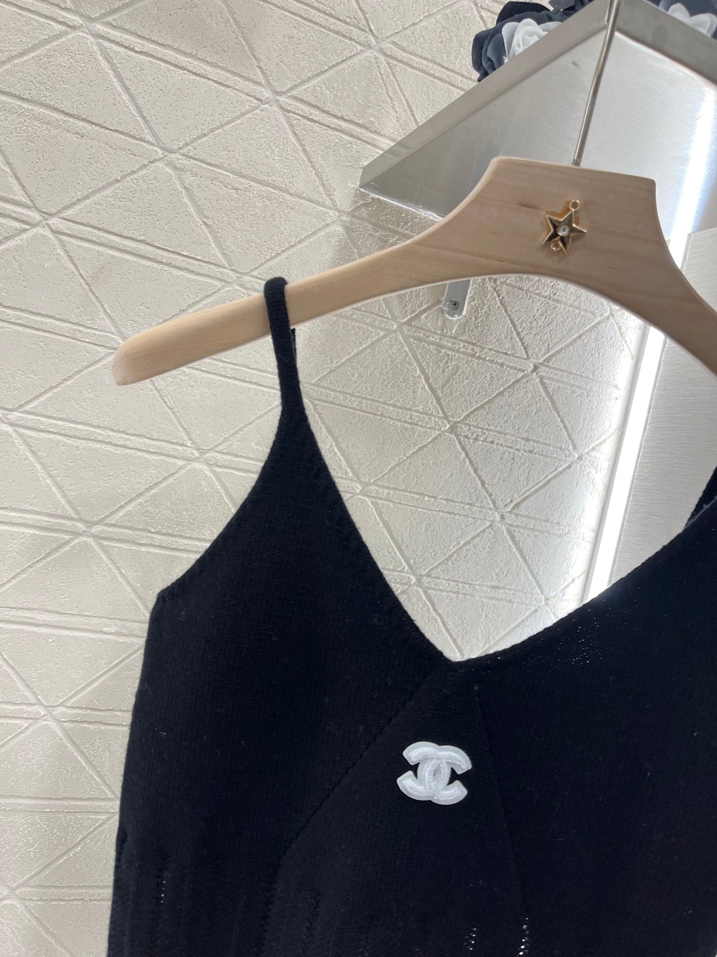 25ss Knitted vest with camisole
