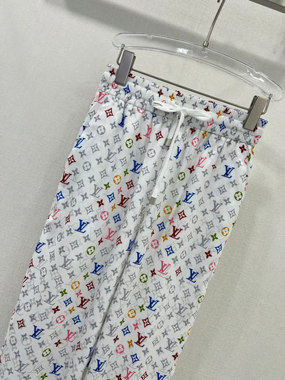 25 new wide-leg pants