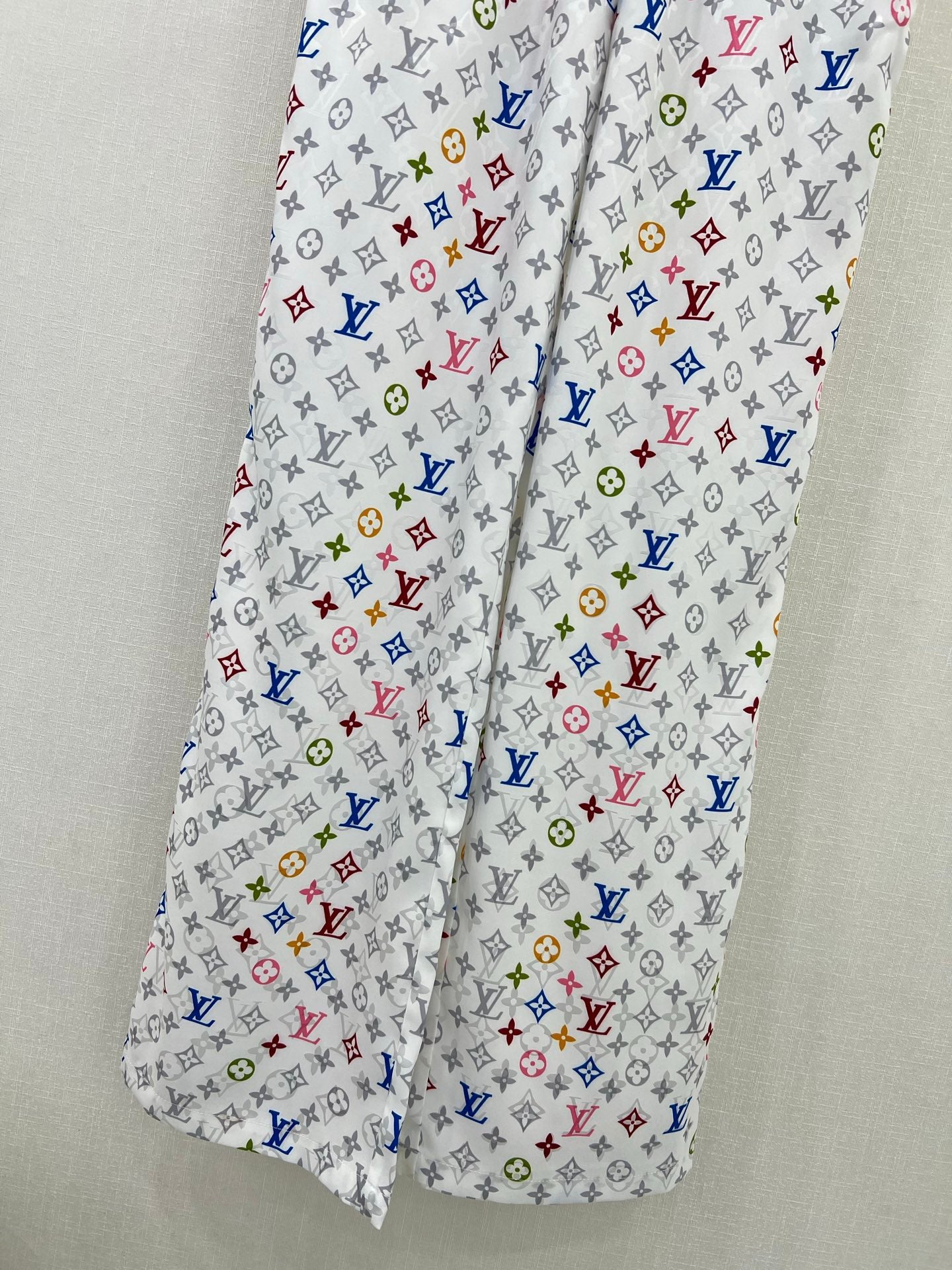 25 new wide-leg pants