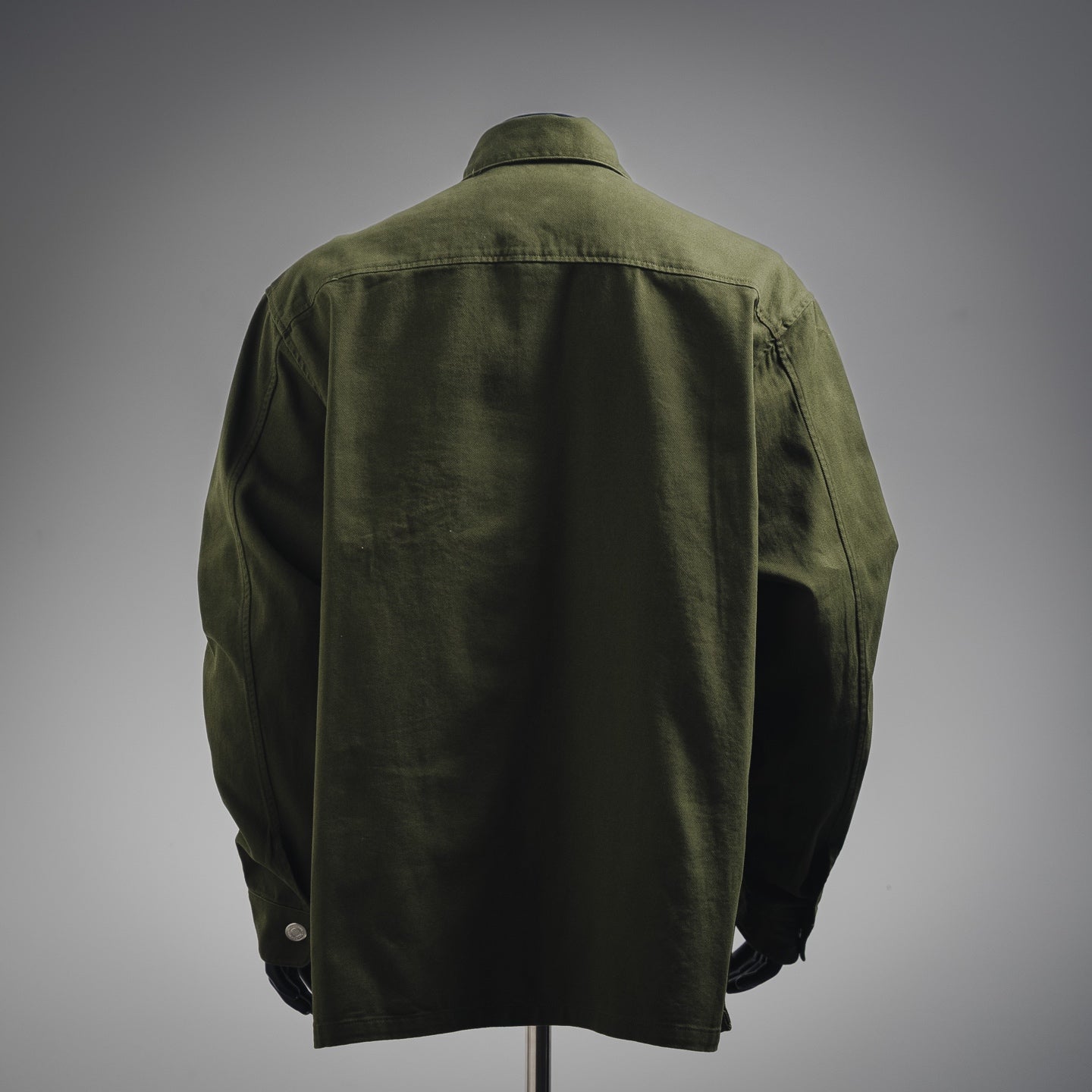 embossed shirt
