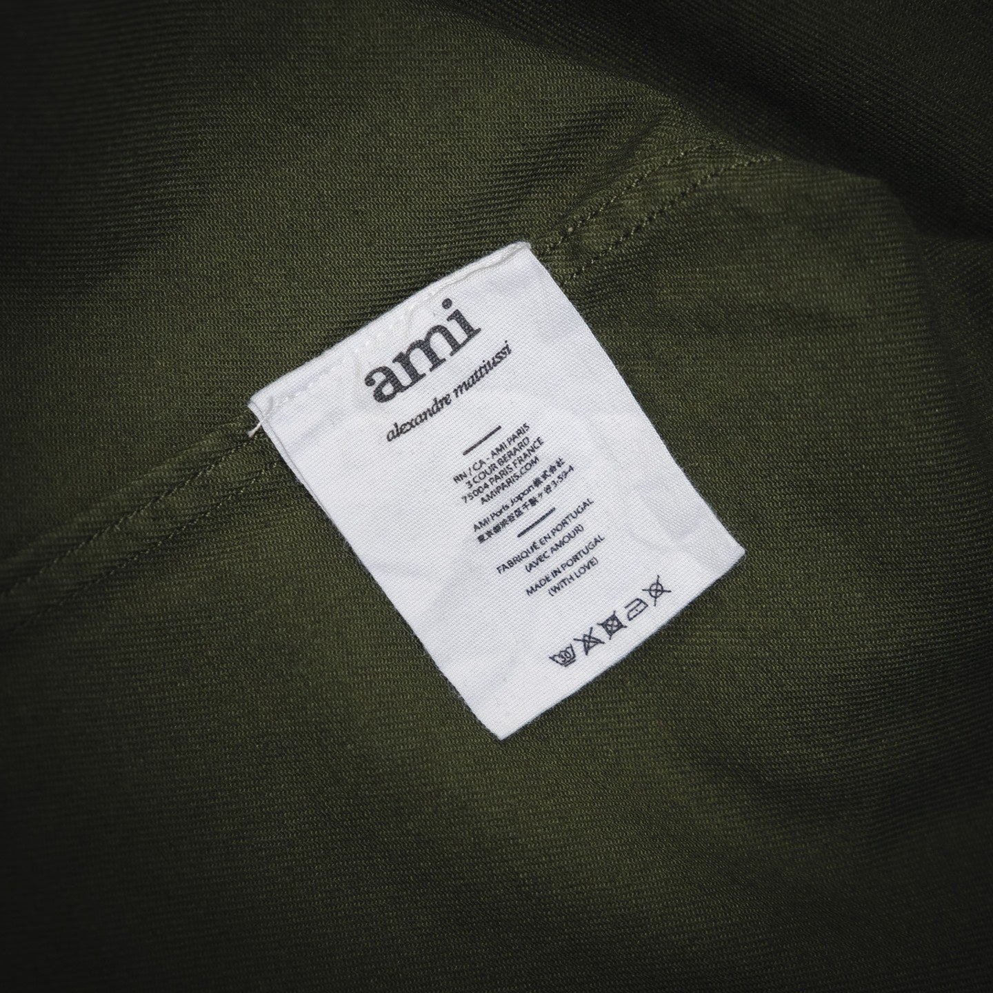 embossed shirt